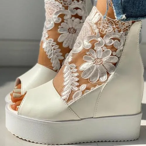 Chunky Lace Shoes