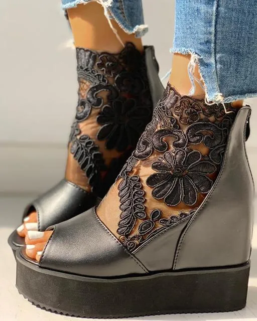 Chunky Lace Shoes