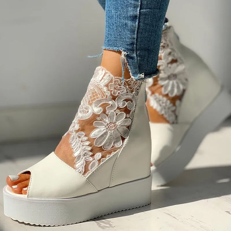 Chunky Lace Shoes