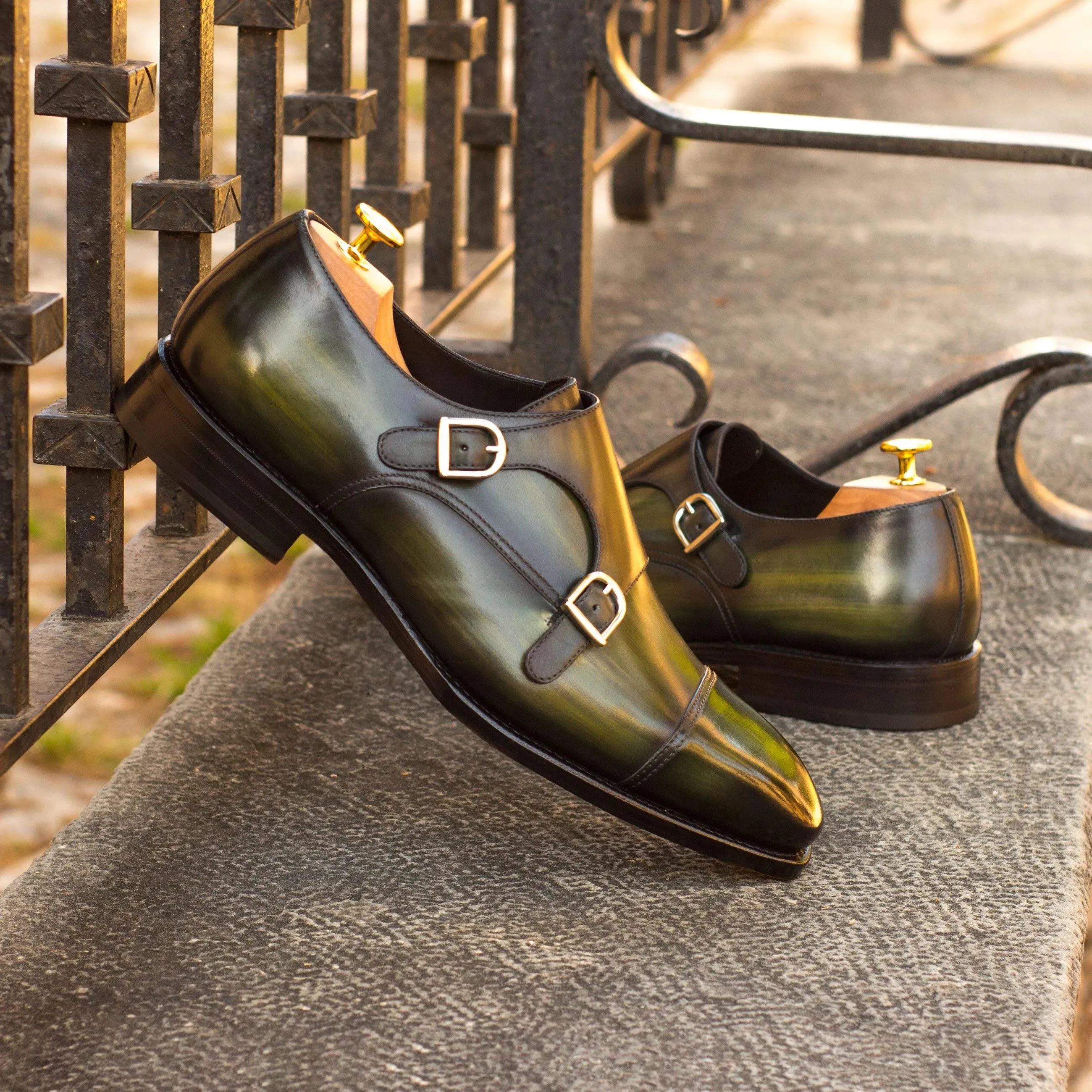 Fernando Double Monk Patina