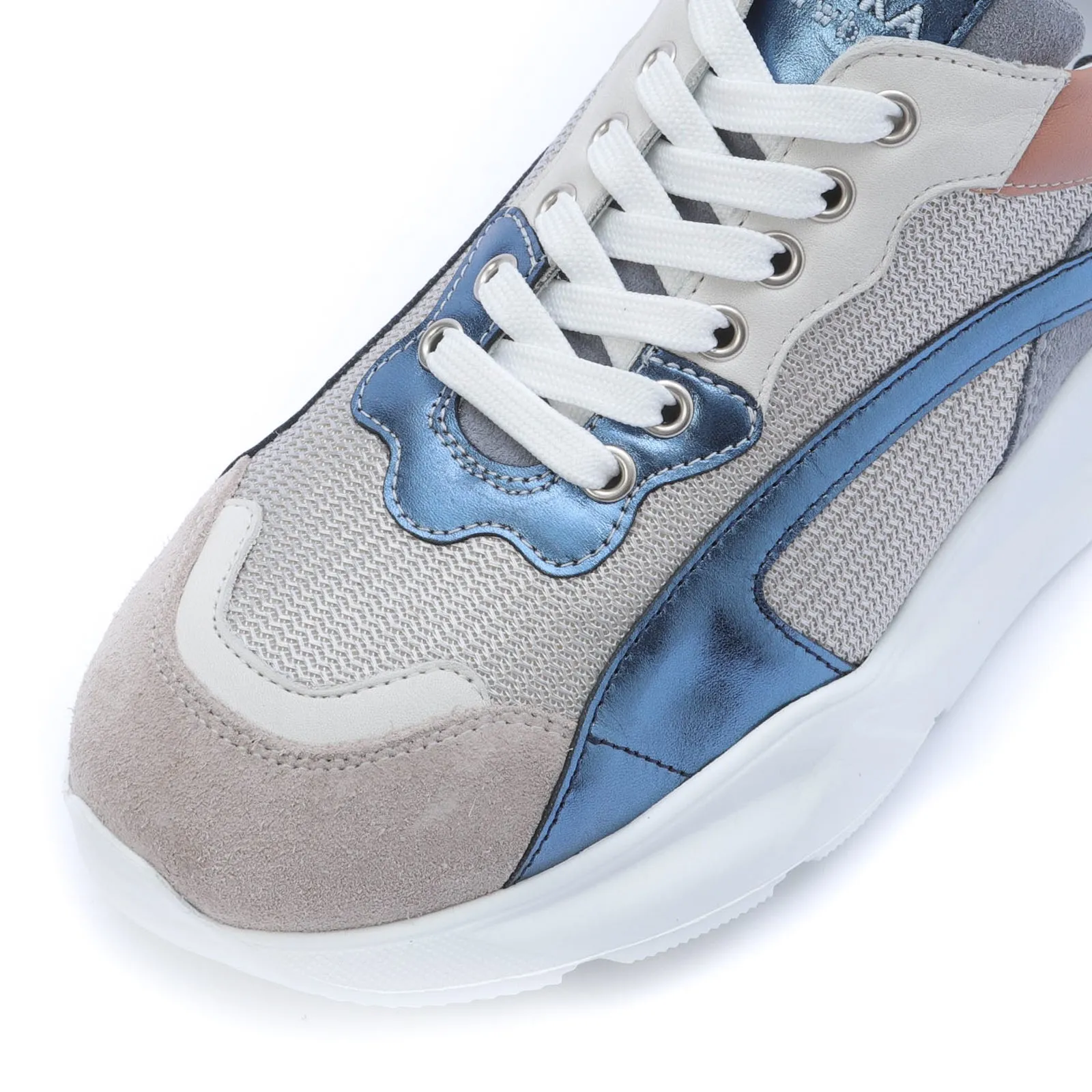 IZZI platform sneaker - grey and pink