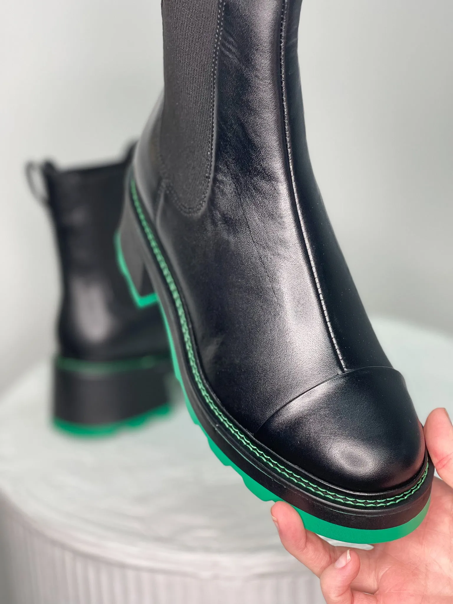 Meka - Blk / Green