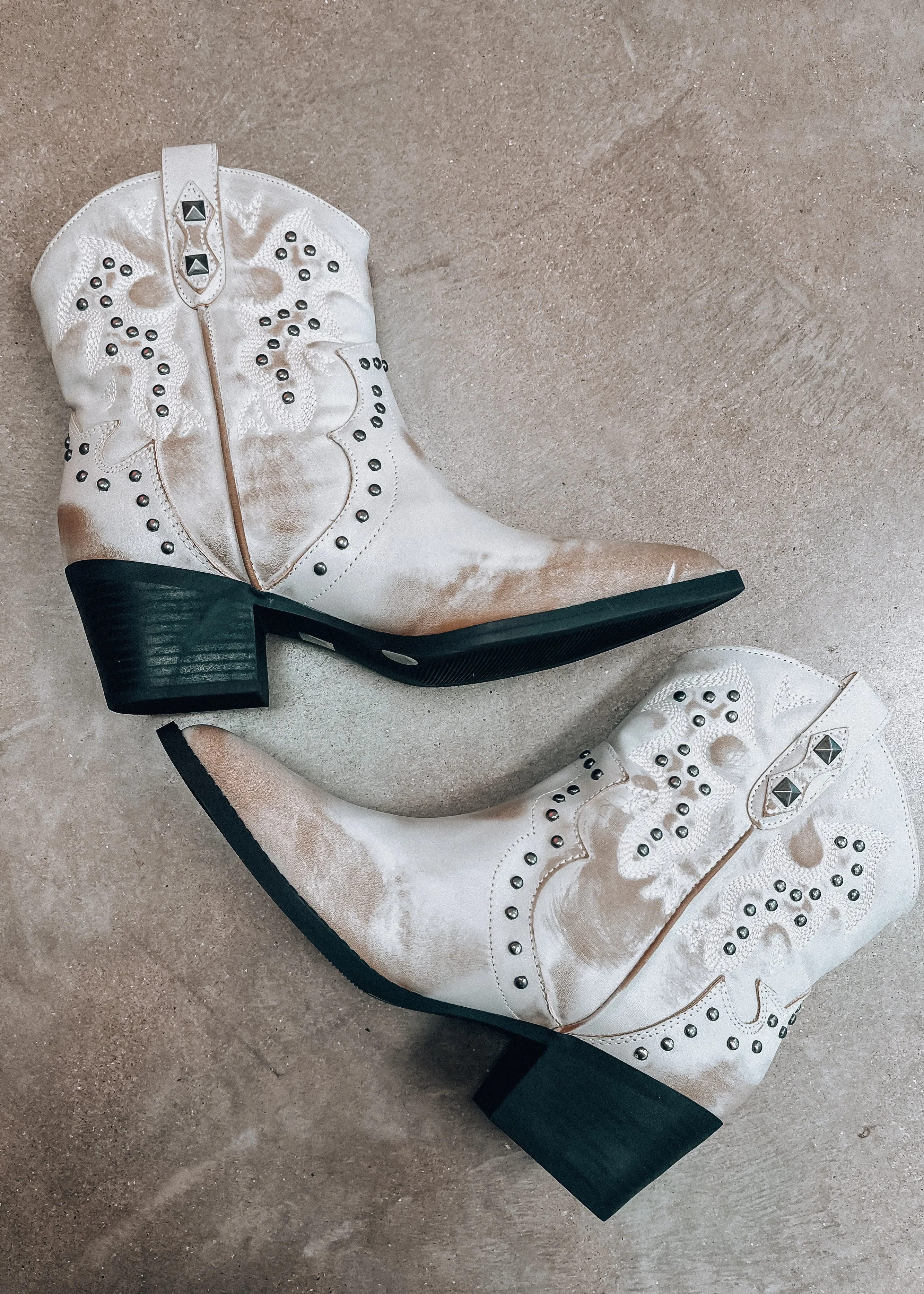Nowhere Western Boot